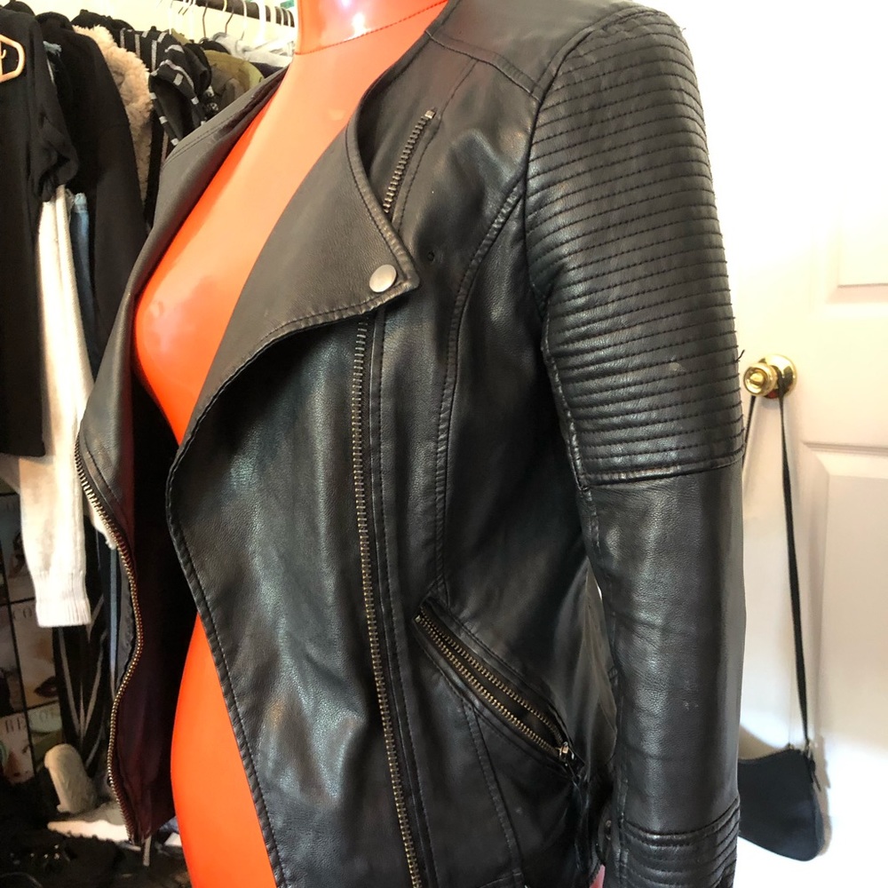 Top shop faux leather jacket!